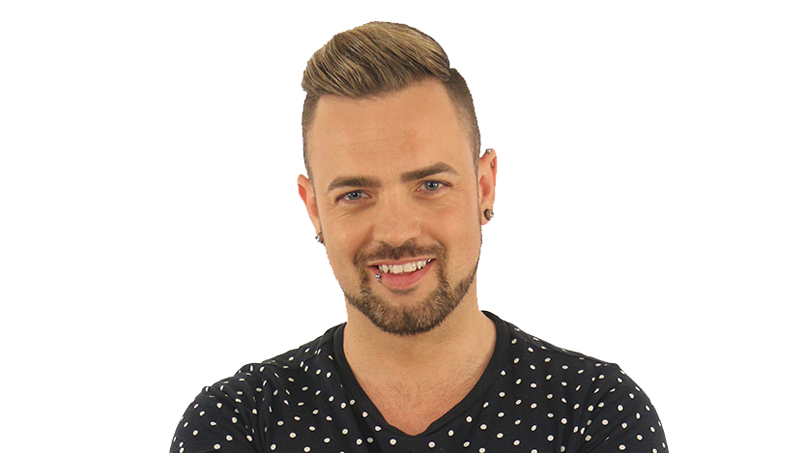 Celebrity Hair Stylist Aaron O’Bryan and His Hair Transplant With Dr. Robert Jones